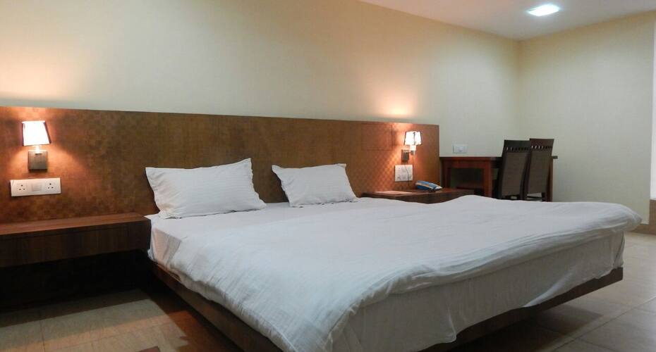 Magneto Conclave & Guest House, Raipur 4